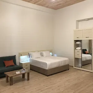 full-comfort-apartment-on-aghmashenebeli.alltbilisihotels.com/